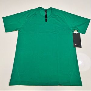 lululemon Men’s Metal Vent Tech SS  - Medium / Color Code: CGRE/CGRE